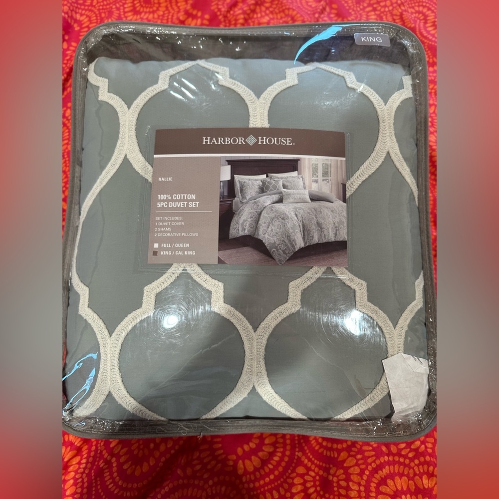 Harbor House 100% Cotton Duvet Set Hallie Damask Grey KING 5 Piece Gray, NEW.